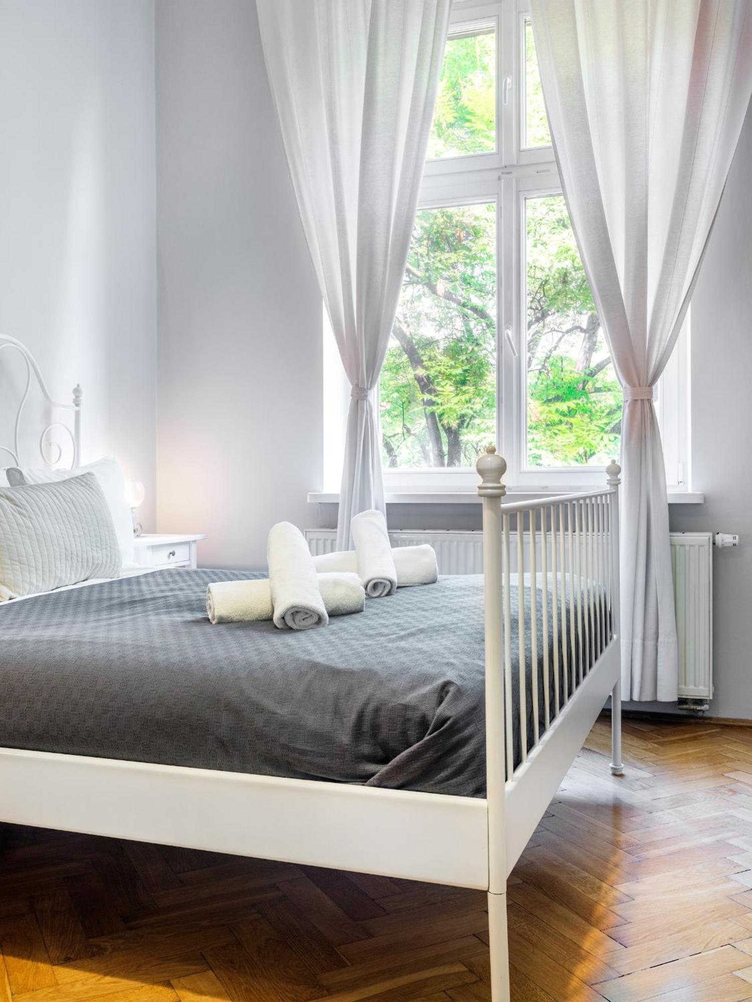 Tyzenhauz Apartments Superior Krakow Dış mekan fotoğraf